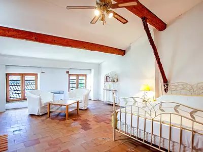 Maison, 350 m²