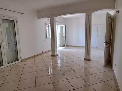 Maison, 350 m²