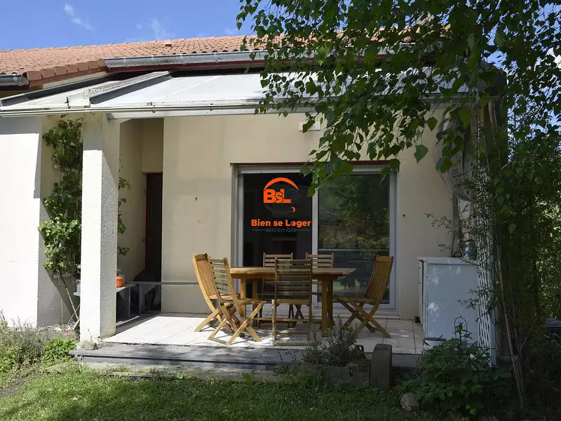 Maison, 165 m²