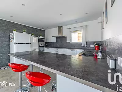 Maison, 170 m²