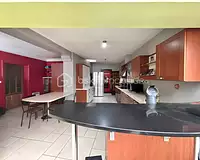 Maison, 246 m²