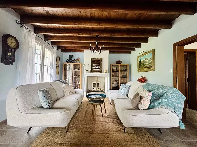 Maison, 325 m²