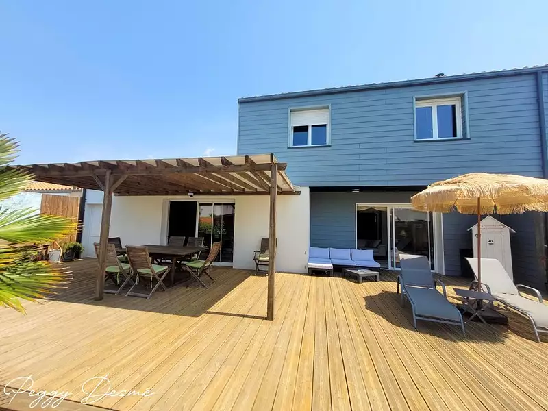 Maison, 170 m²
