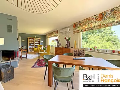 Maison, 266 m²