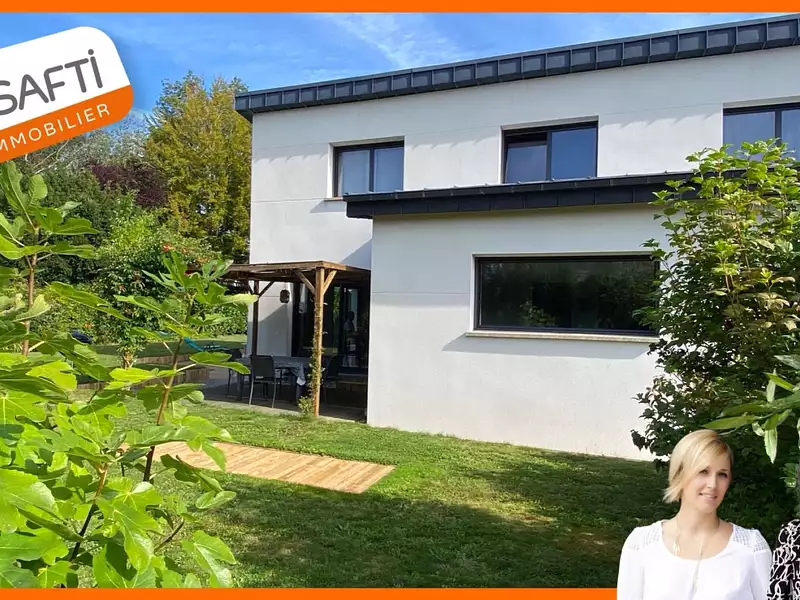 Maison, 163 m²