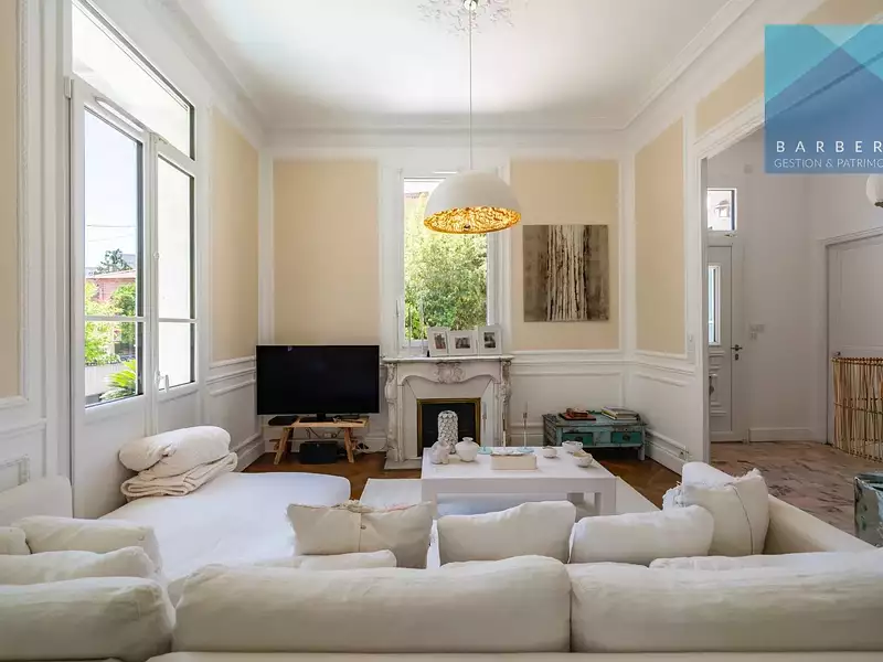 Maison, 217 m²