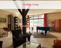 Maison, 225 m²