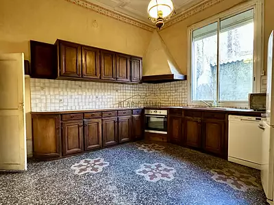 Maison, 240 m²