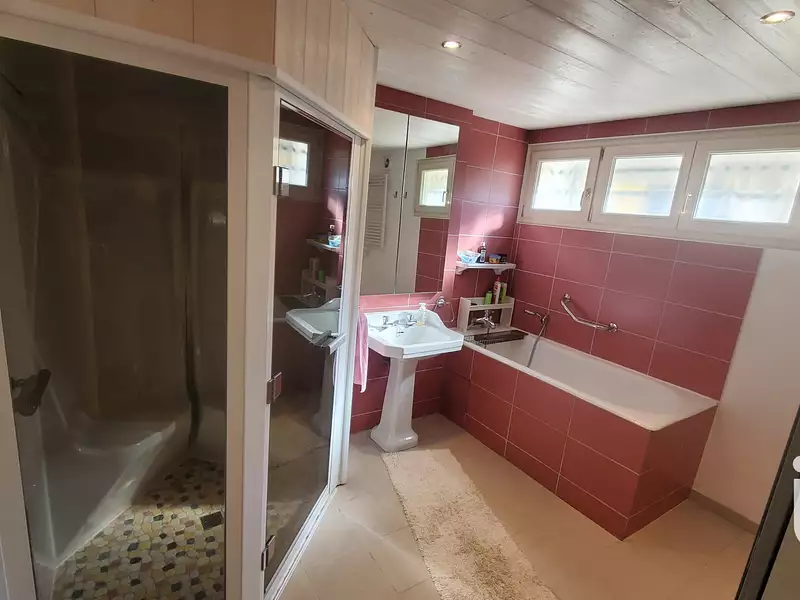 Maison, 350 m²