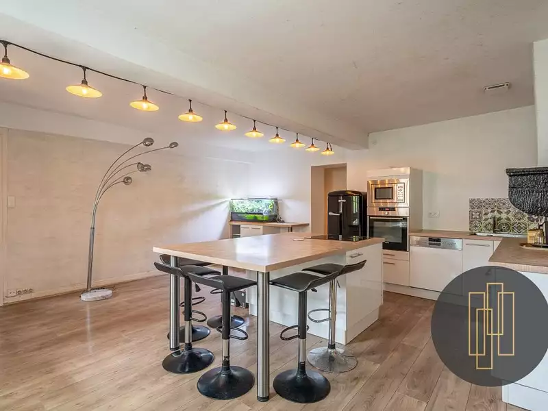 Maison, 229 m²