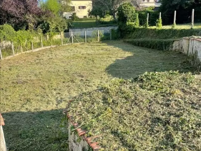 Terrain, 1 030 m²