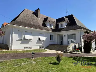 Maison, 273 m²