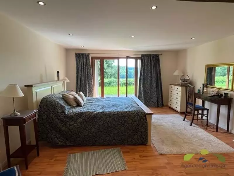 Maison, 213 m²