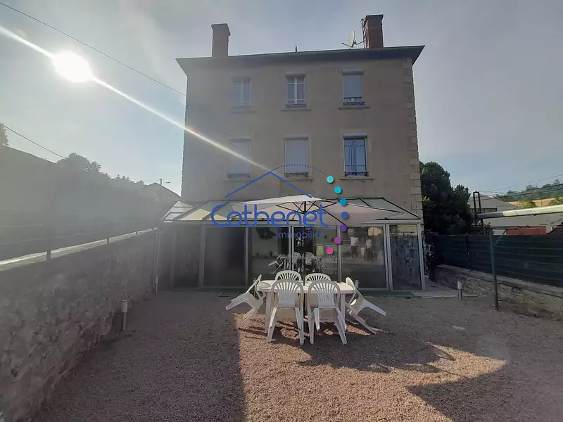 Maison, 270 m²