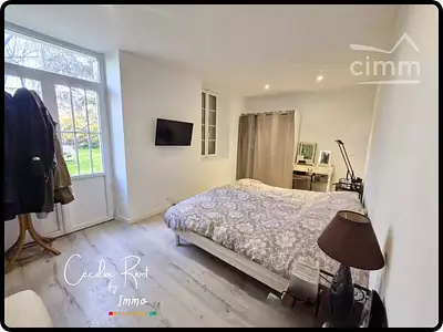 Maison, 230 m²