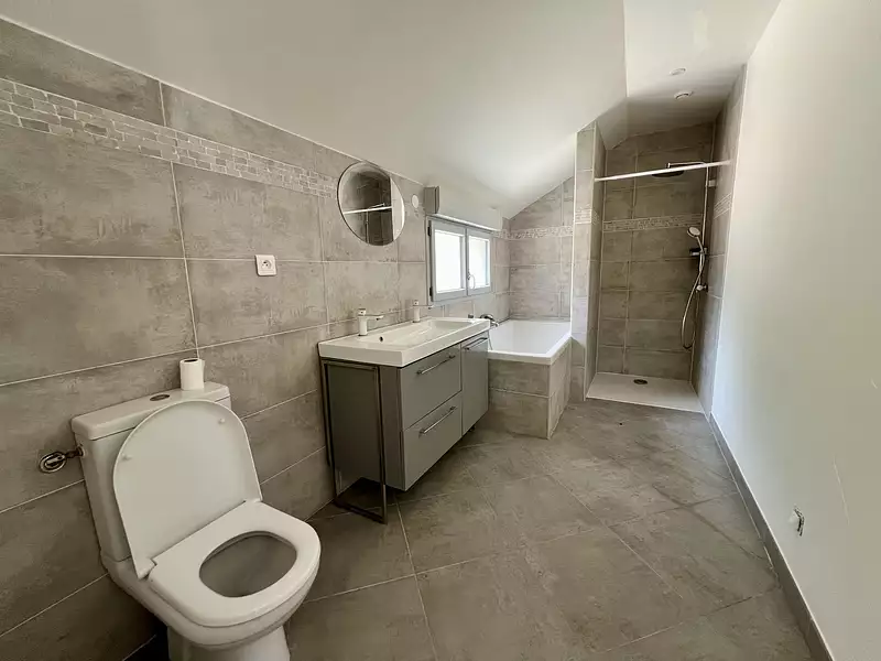 Maison, 101 m²