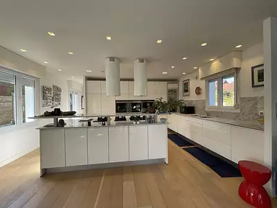 Maison, 180 m²