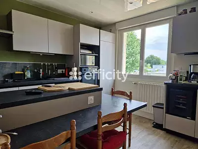 Maison, 115 m²