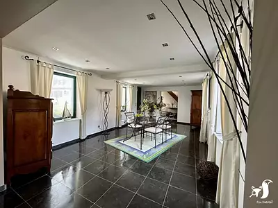 Maison, 240 m²