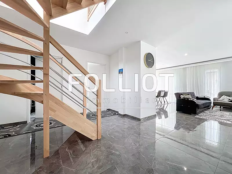 Maison, 145 m²