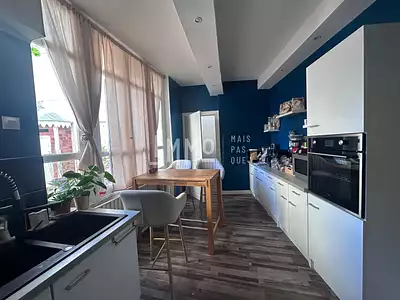 Maison, 176 m²