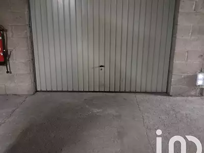 Parking, 18 m²