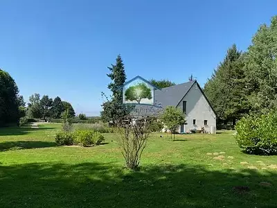 Maison, 245 m²