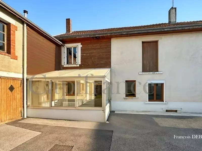 Maison, 180 m²