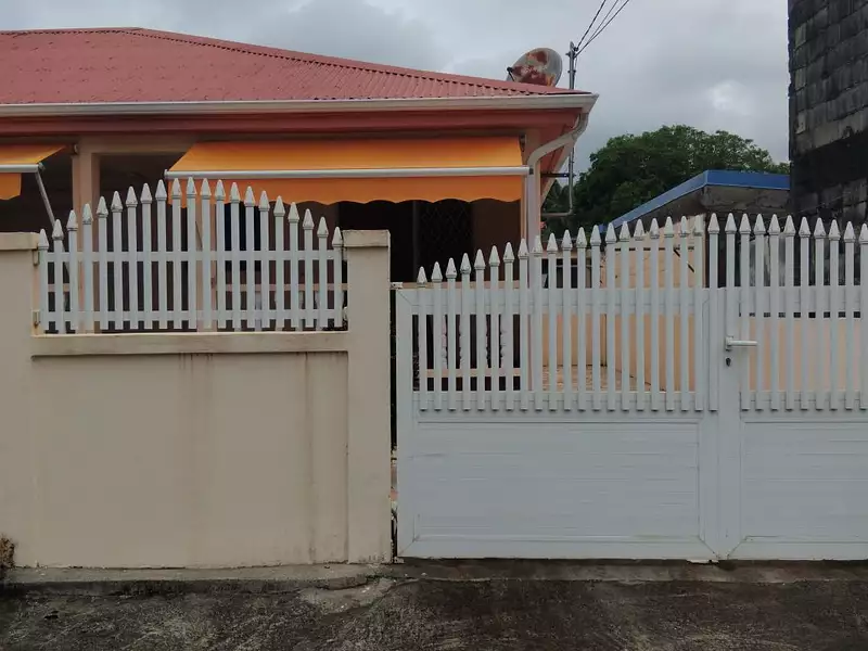 Maison, 105 m²