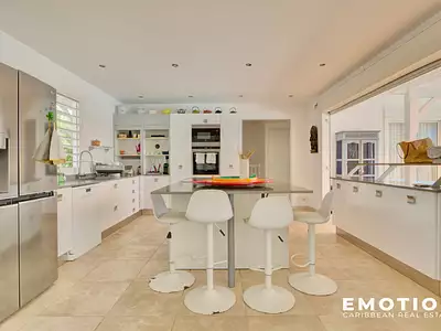 Maison, 250 m²