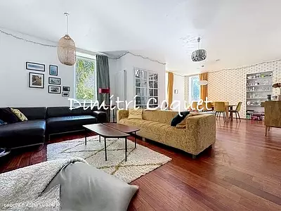 Maison, 242 m²