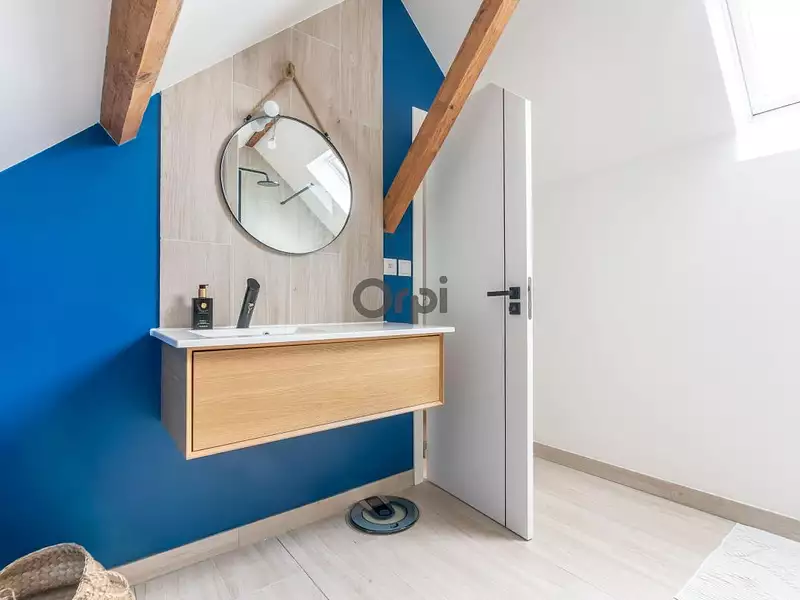 Maison, 253 m²