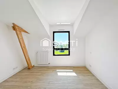 Maison, 285 m²