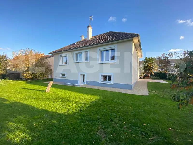 Maison, 123 m²