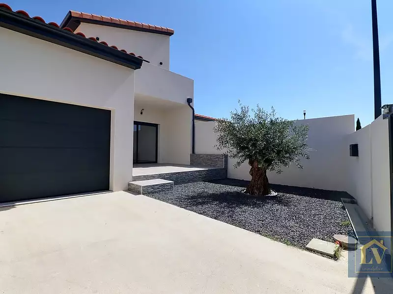 Maison, 115 m²