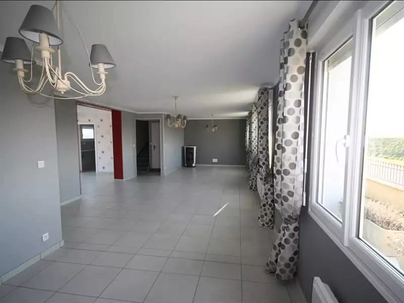 Maison, 147 m²