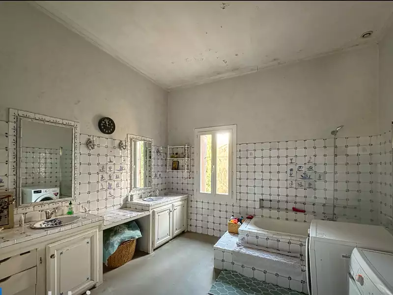 Maison, 350 m²