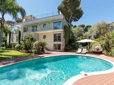 Maison, 245 m²