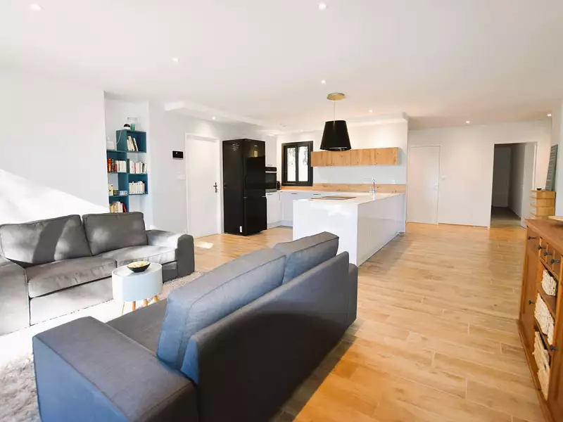 Maison, 156 m²
