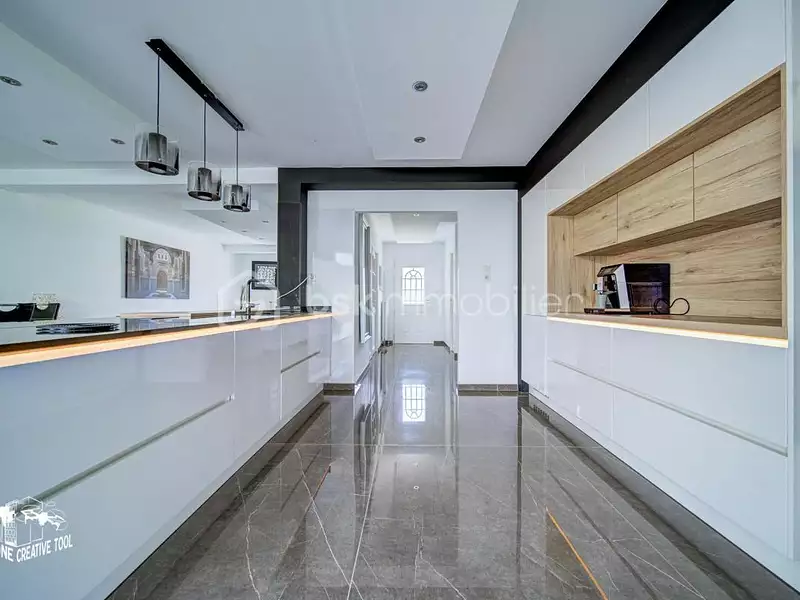 Maison, 161 m²