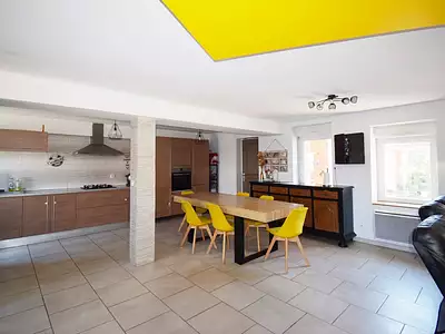 Maison, 155 m²