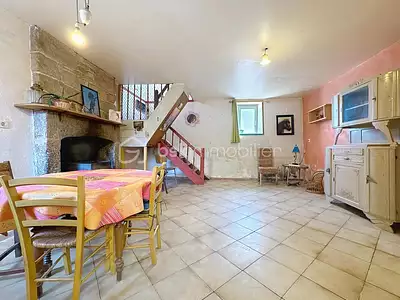 Maison, 220 m²