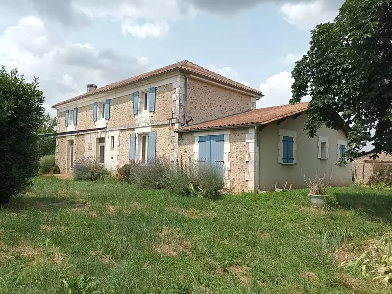 Maison, 321 m²