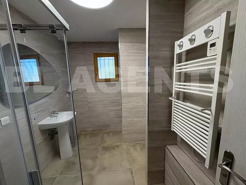 Maison, 96 m²