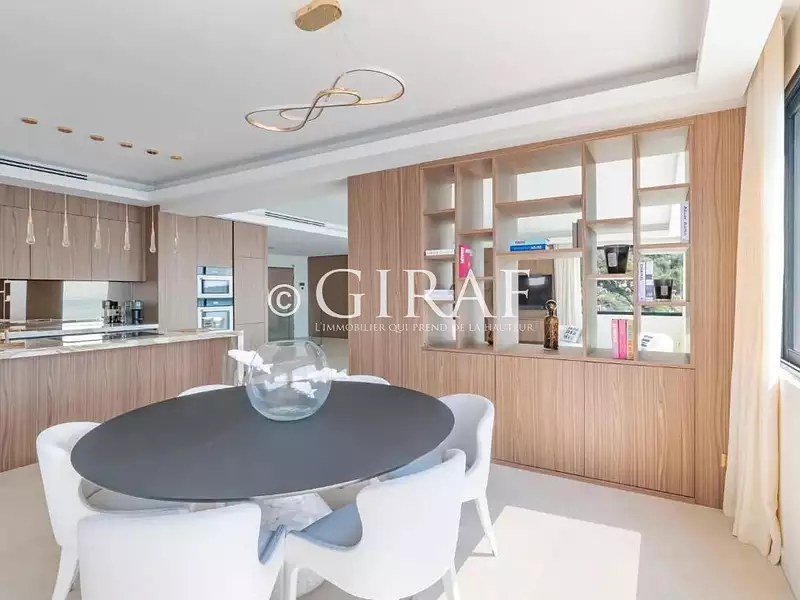 Maison, 260 m²