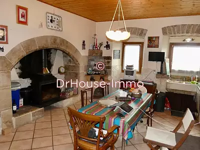 Maison, 230 m²