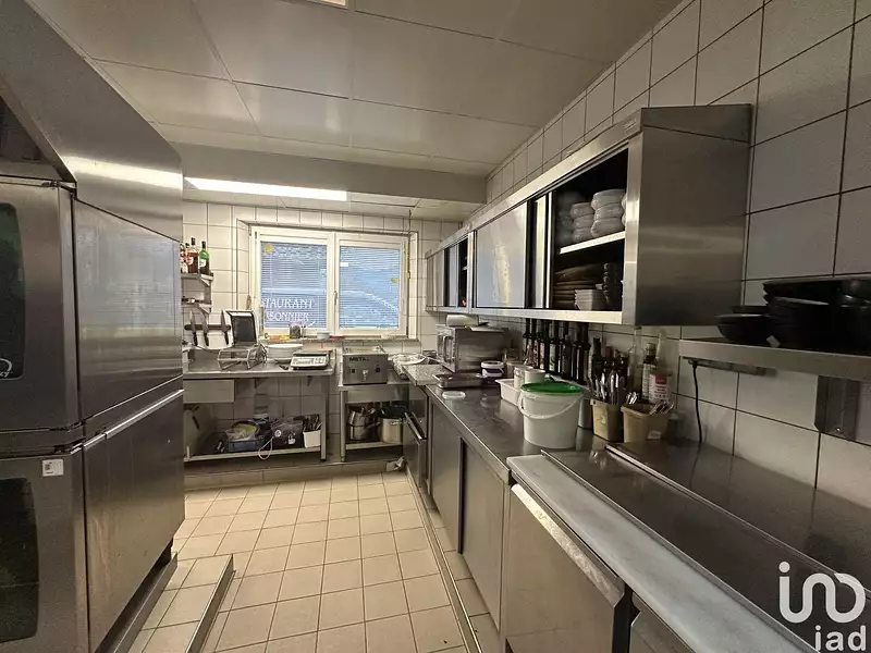 Divers, 665 m²