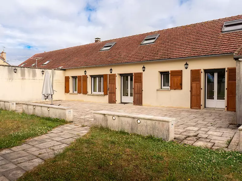 Maison, 160 m²
