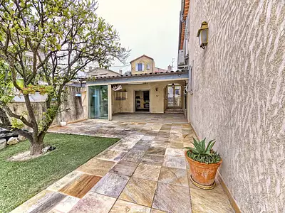 Maison, 353 m²