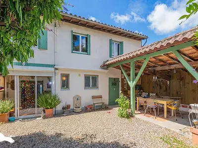 Maison, 185 m²